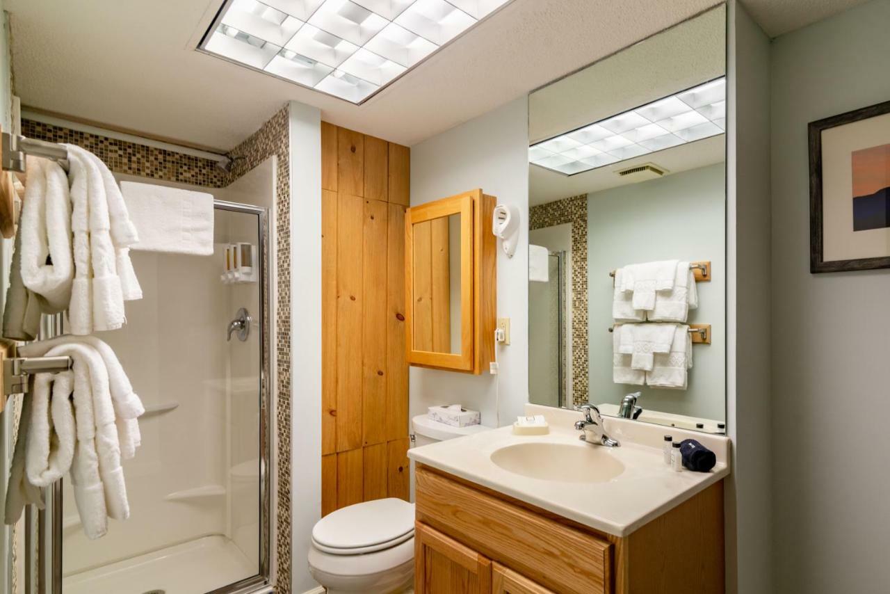 Condos At Mountainside Resort Стоу Экстерьер фото